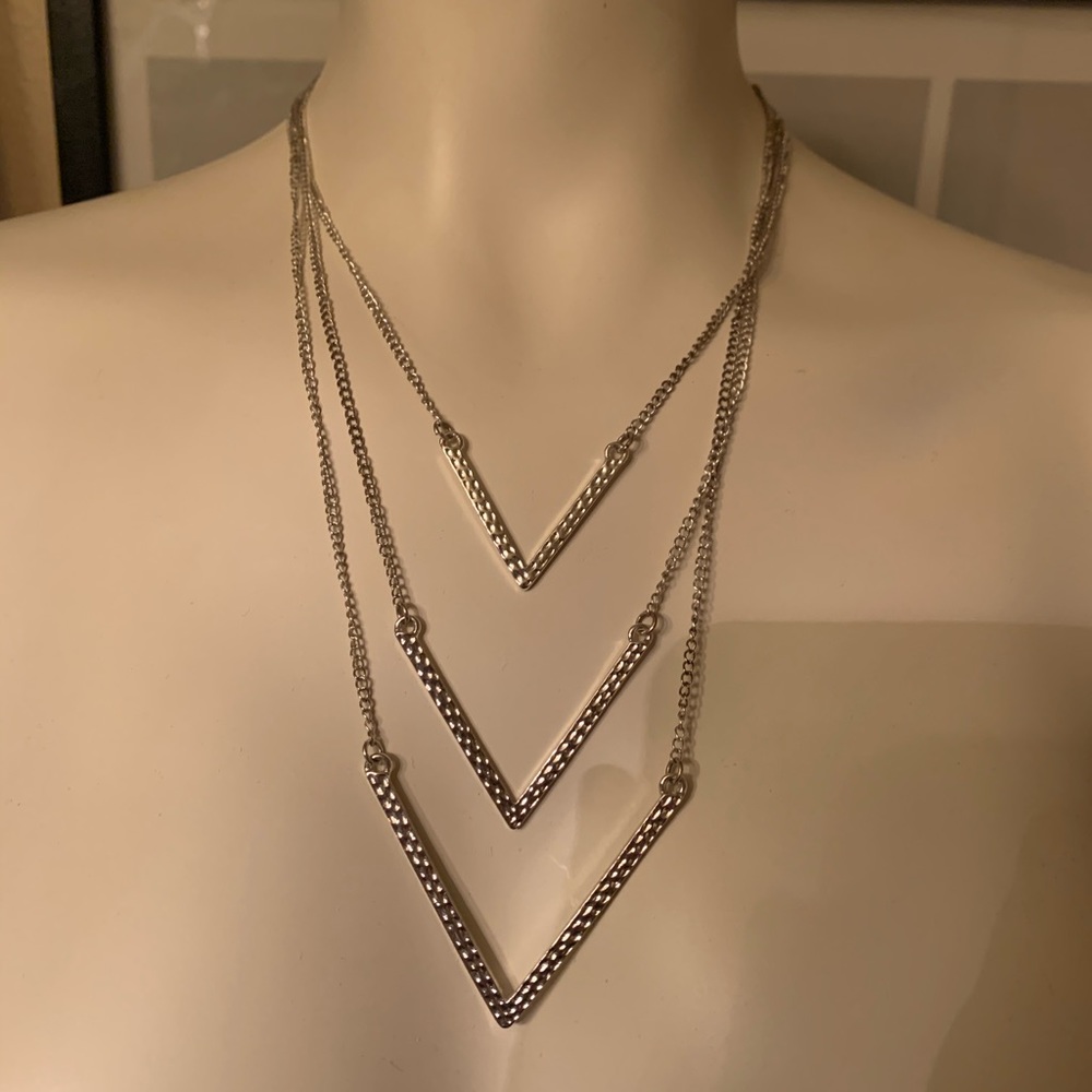 *reversible* triangle layered necklace